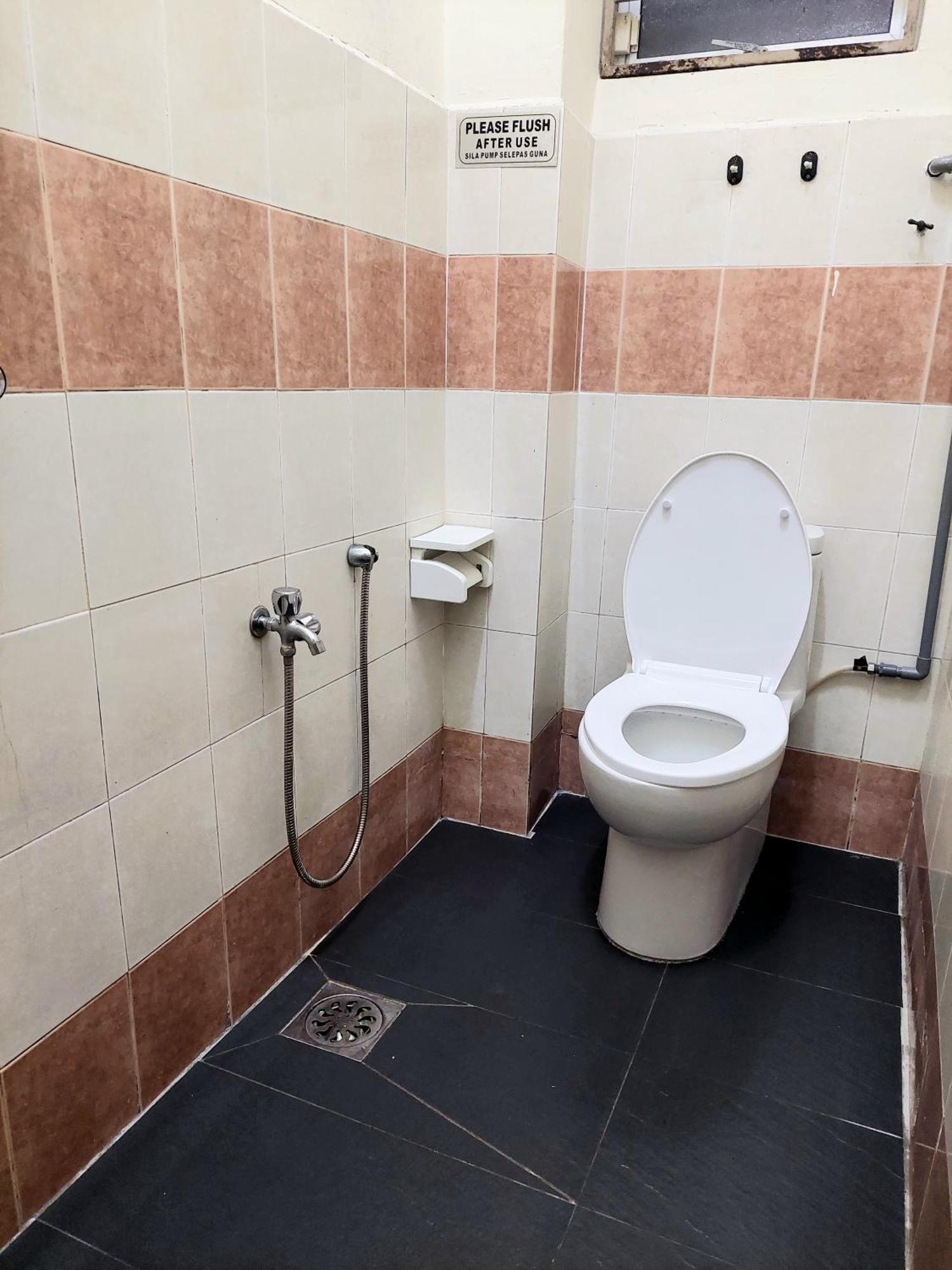 E&A Homestay Klia/ Sepang/ Nilai Extérieur photo