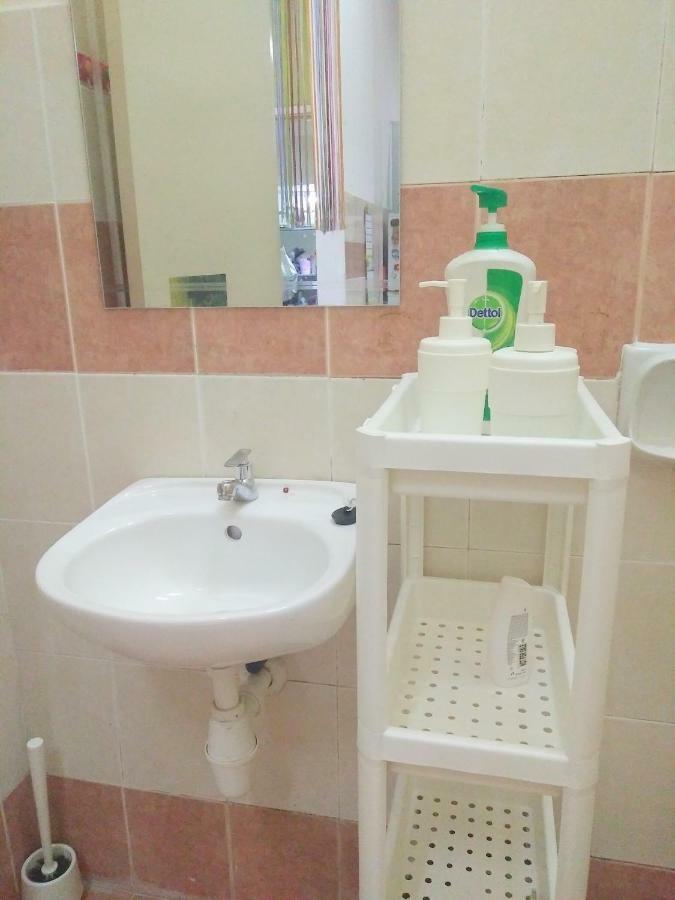 E&A Homestay Klia/ Sepang/ Nilai Extérieur photo